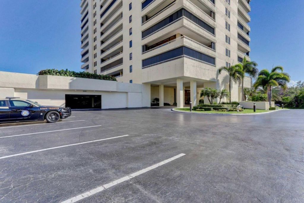 5280 N Ocean Drive, Unit 12- B, Singer Island, FL 33404 Photo