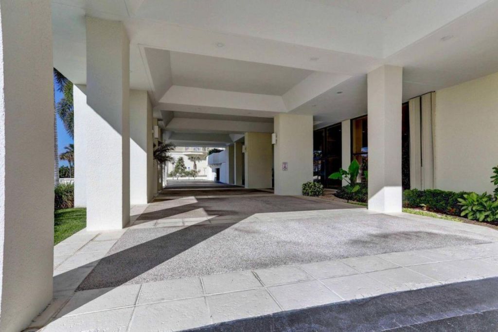 5280 N Ocean Drive, Unit 12- B, Singer Island, FL 33404 Photo