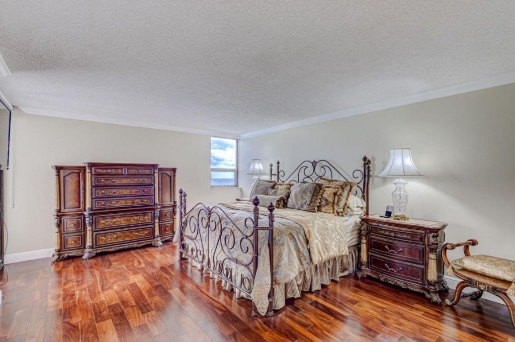 5280 N Ocean Drive, Unit 12- B, Singer Island, FL 33404 Photo