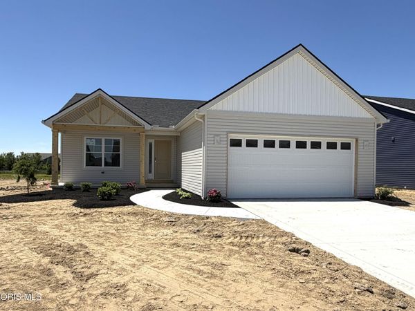 1335 Limerick Lane, Waterville, OH 43566