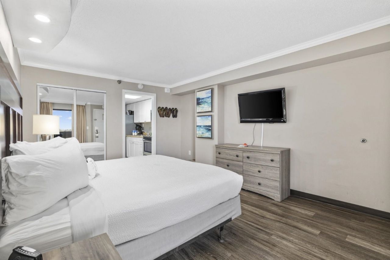 6900 N Ocean Blvd. Photo 11