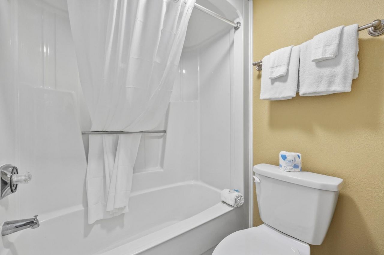 6900 N Ocean Blvd. Photo 15