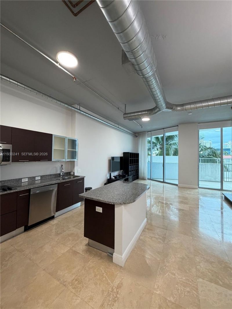 3029 NE 188th St, Unit 303, Aventura, FL 33180 Photo