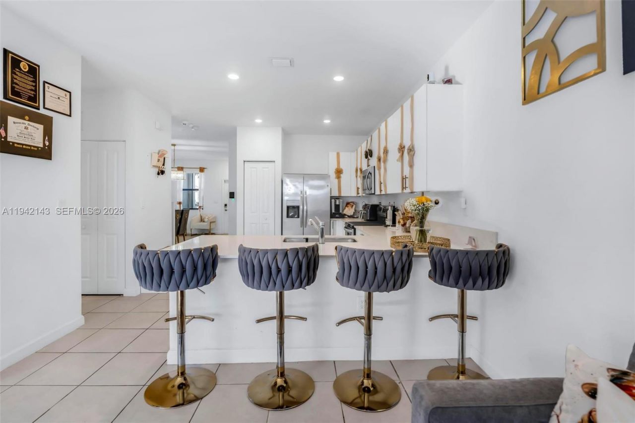 23021 SW 128th Pl , Miami, FL 33170 Photo