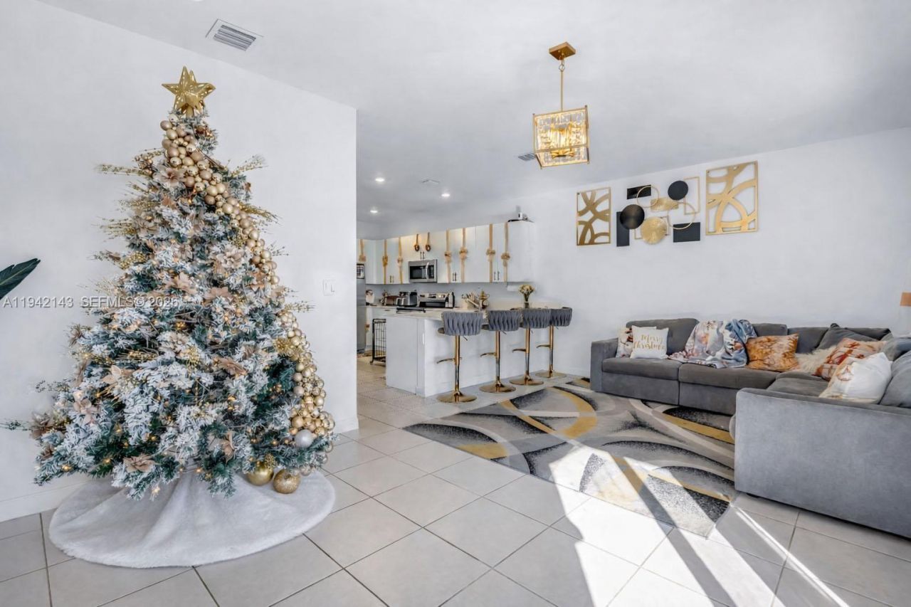 23021 SW 128th Pl , Miami, FL 33170 Photo