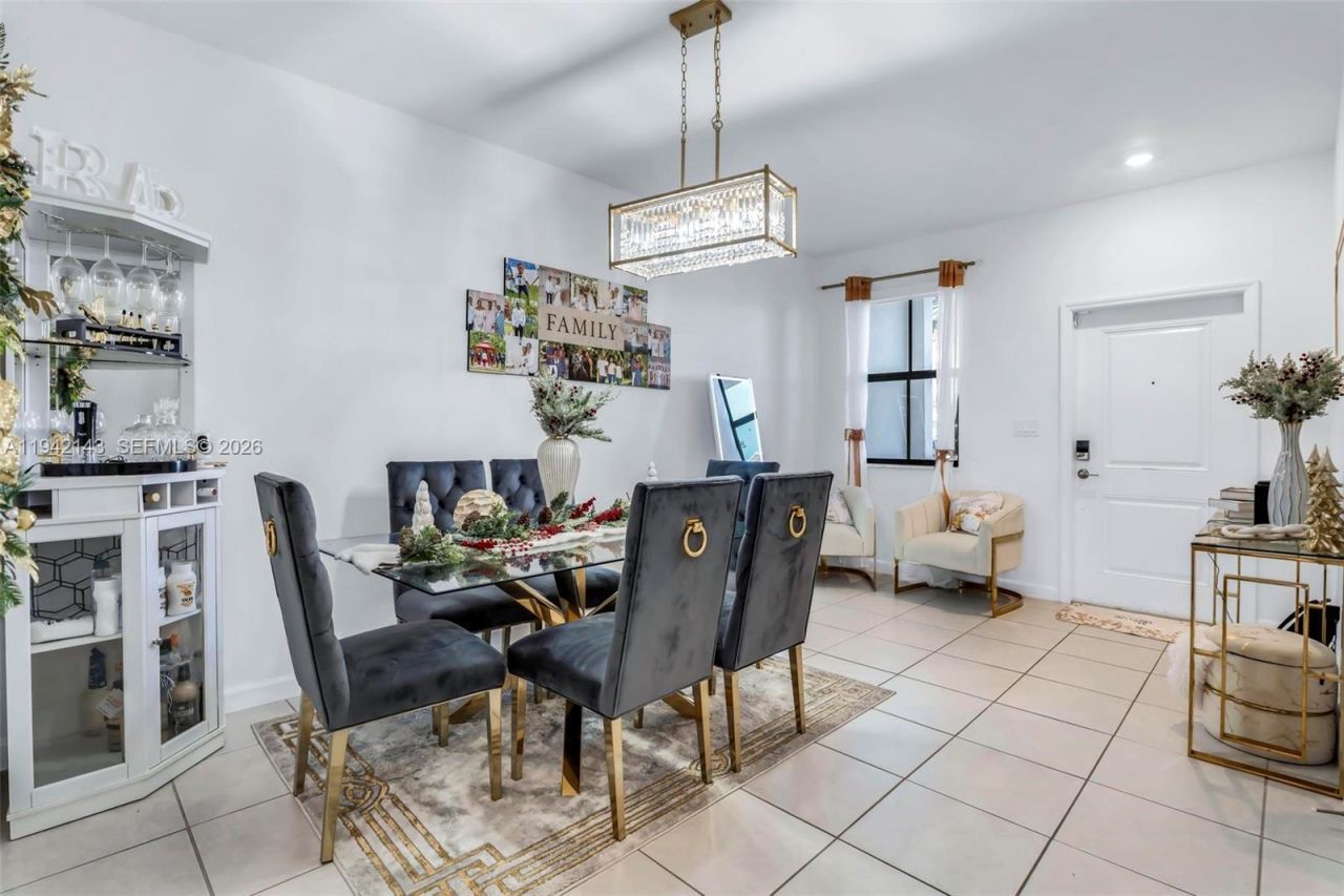 23021 SW 128th Pl , Miami, FL 33170 Photo