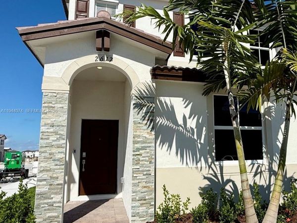 2617 SE 27th Dr, Homestead, FL 33035
