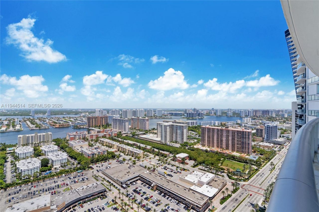 17001 Collins Ave, Unit 4101, Sunny Isles Beach, FL 33160 Photo