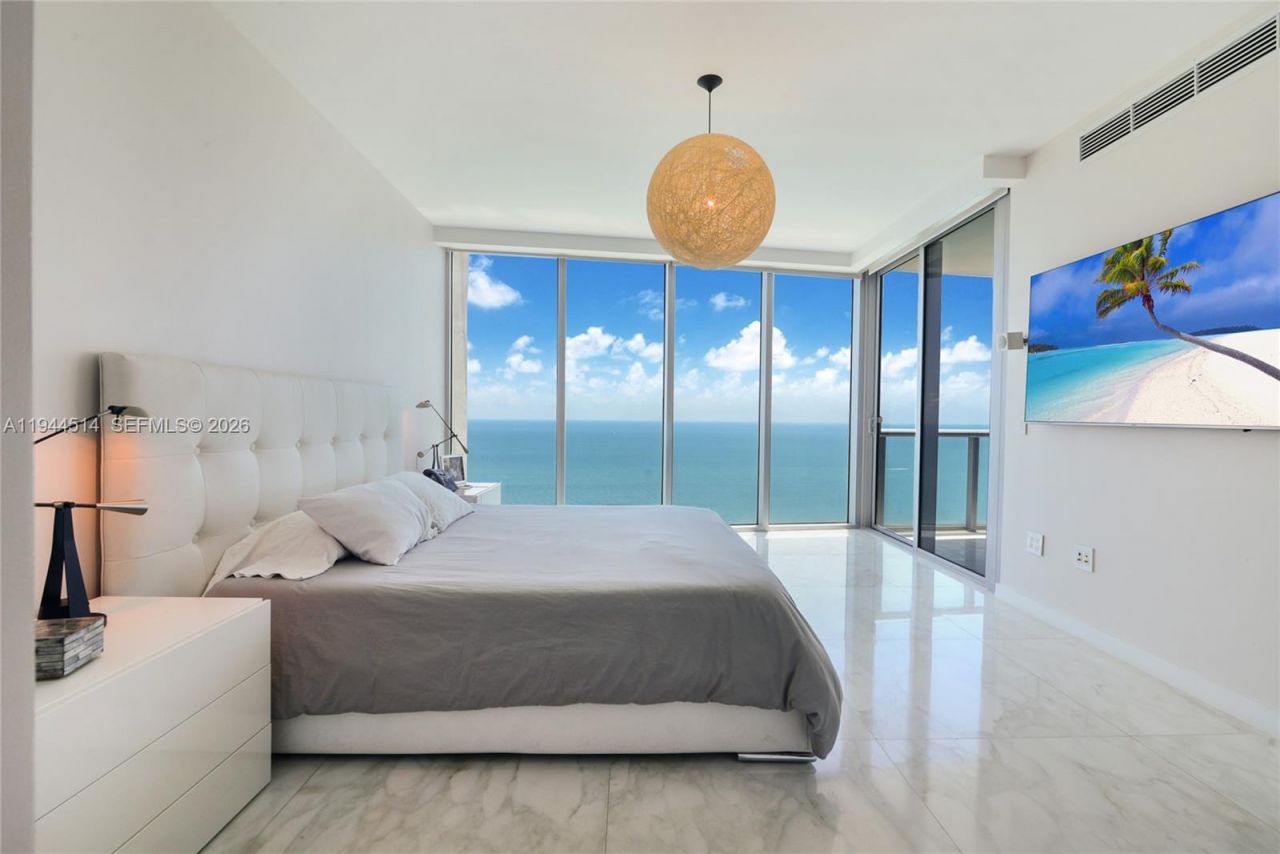 17001 Collins Ave, Unit 4101, Sunny Isles Beach, FL 33160 Photo