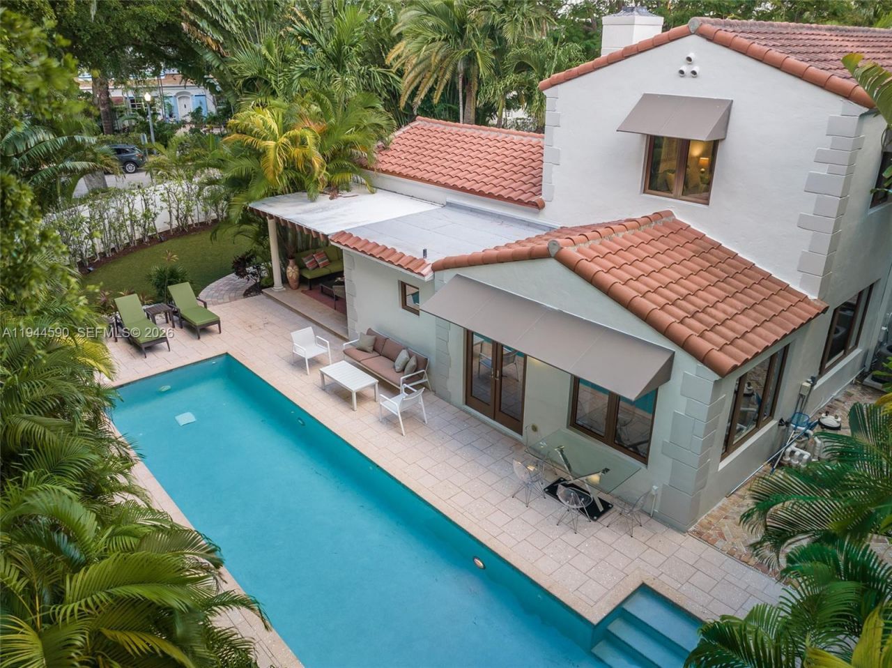 320 W 26th St, Miami Beach, FL 33140 Photo