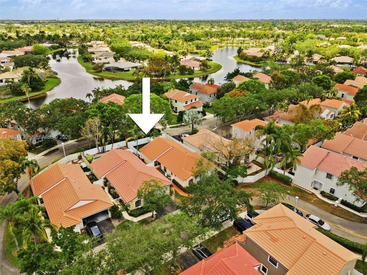 955 Azure Ln, Weston, FL 33326 Photo