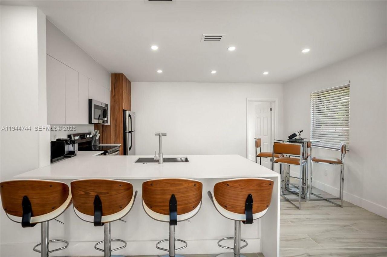 70 NW 47th Ter, Miami, FL 33127 Photo