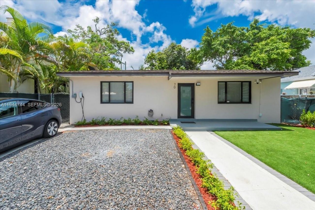 70 NW 47th Ter, Miami, FL 33127 Photo