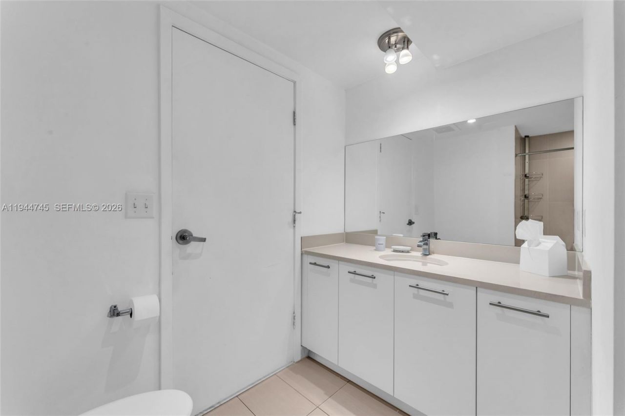 3250 NE 1st Ave, Unit 1120, Miami, FL 33137 Photo