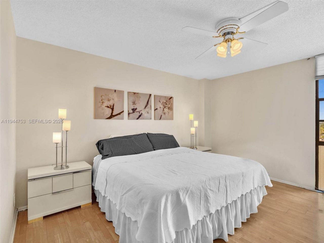 20400 W Country Club Dr, Unit 817, Aventura, FL 33180 Photo