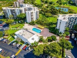 20400 W Country Club Dr, Unit 817, Aventura, FL 33180 Photo
