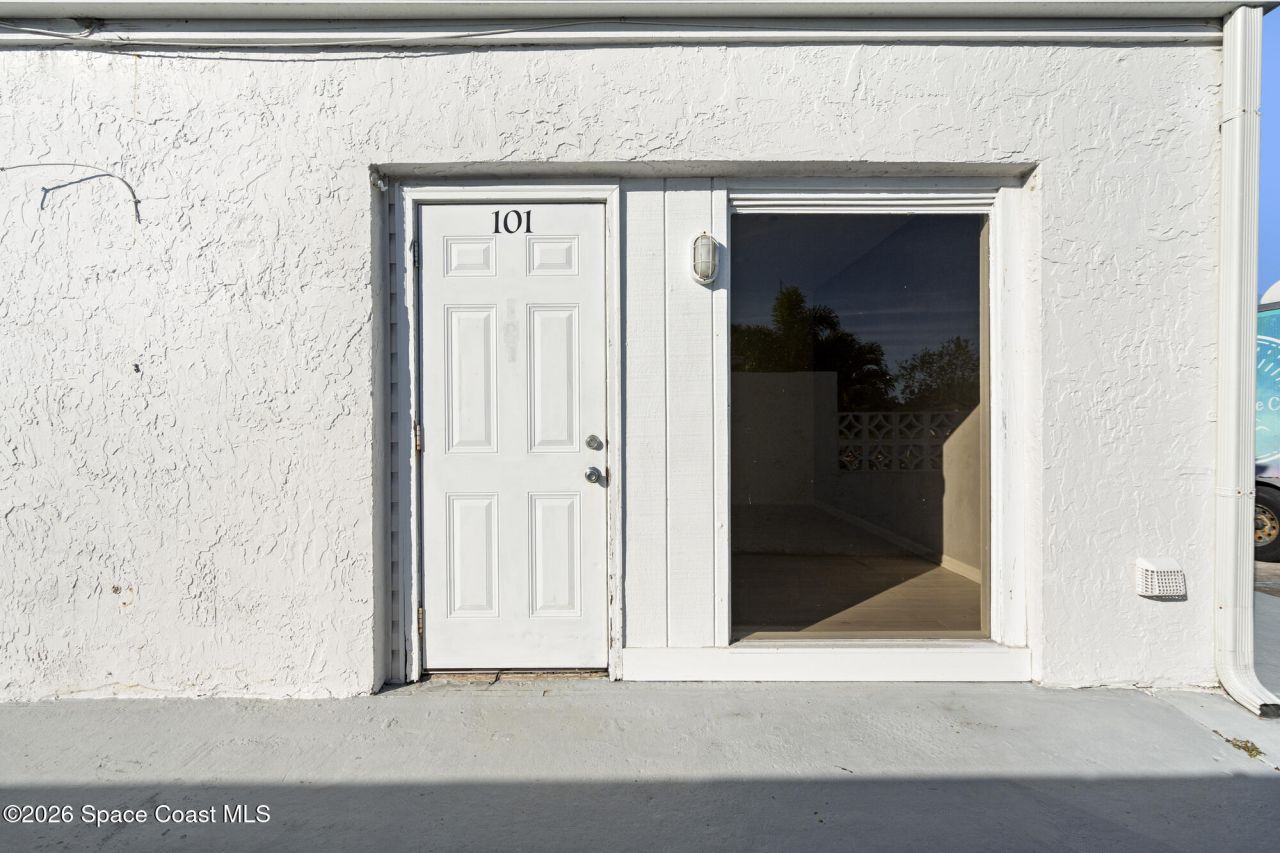 599 Sherwood Avenue, Satellite Beach, FL 32937 Photo
