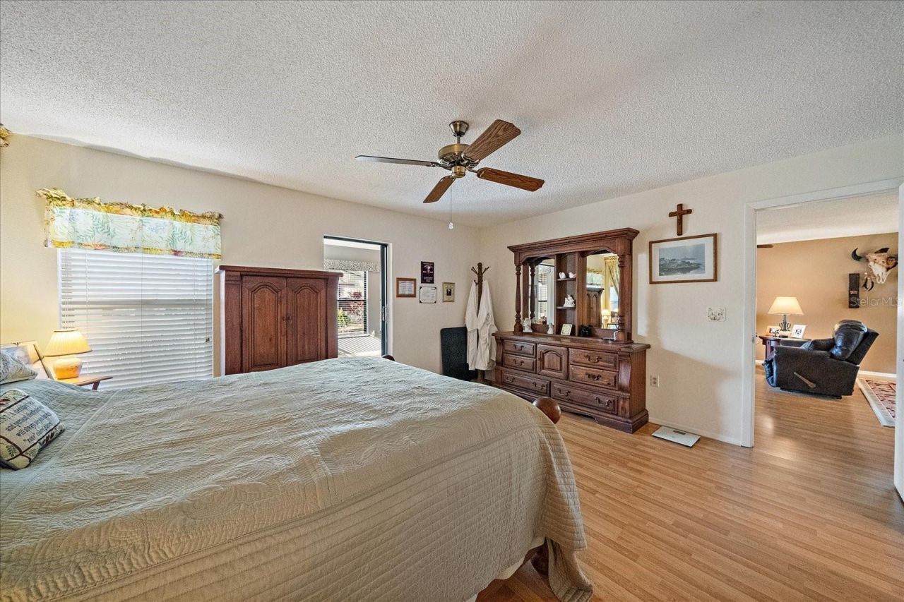4735 Oak Hill Drive, Unit 8, Sarasota, FL 34232 Photo