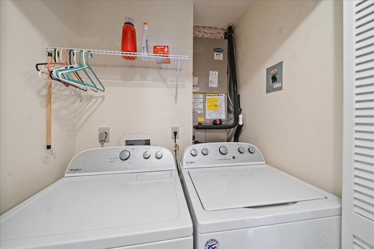 4735 Oak Hill Drive, Unit 8, Sarasota, FL 34232 Photo