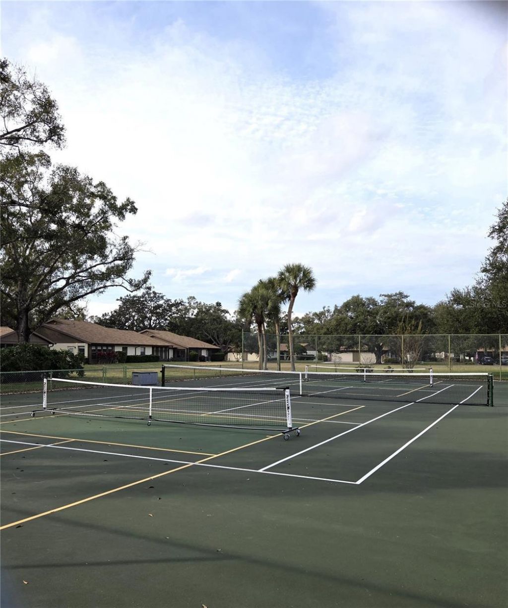4735 Oak Hill Drive, Unit 8, Sarasota, FL 34232 Photo