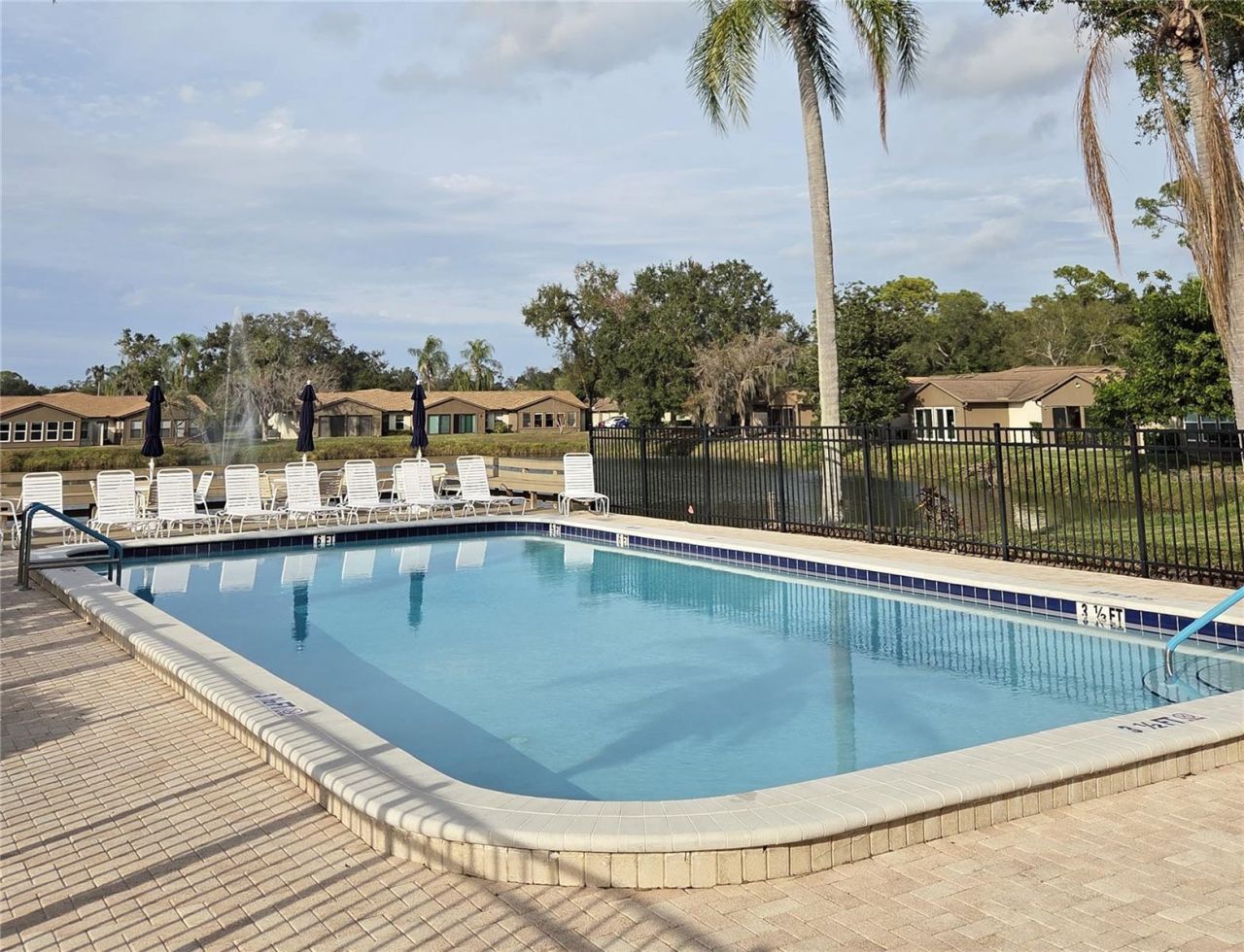 4735 Oak Hill Drive, Unit 8, Sarasota, FL 34232 Photo