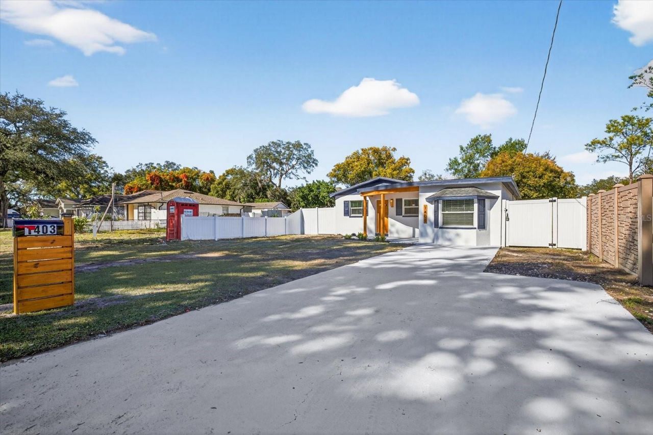 1403 W Arctic Street, Tampa, FL 33604 Photo