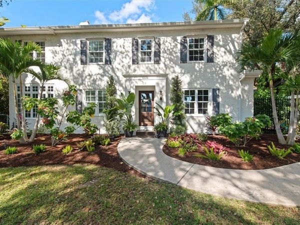 1229 Alhambra DR, FORT MYERS, FL 33901