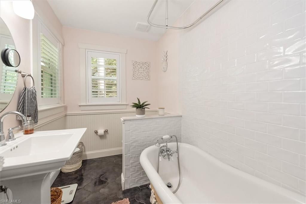 1229 Alhambra Dr, Fort Myers, FL 33901 Photo