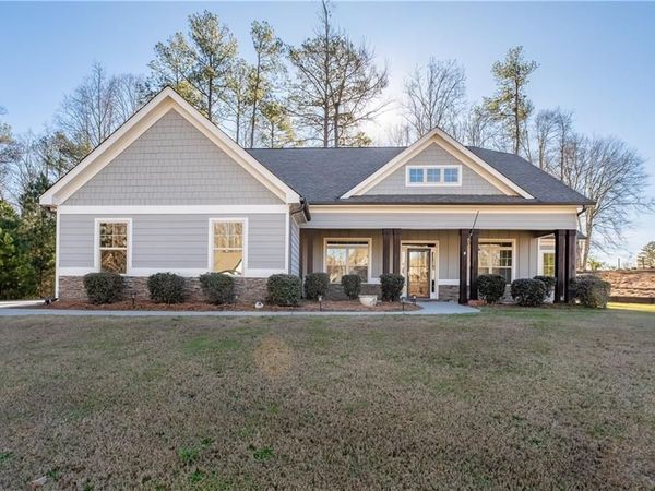 350 Stonegate Court, Dallas, GA 30157