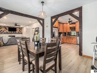 125 E Charles Street, Valley, NE 68064