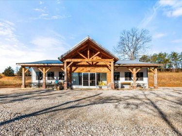 1447 KY-1228, East Bernstadt, KY 40729