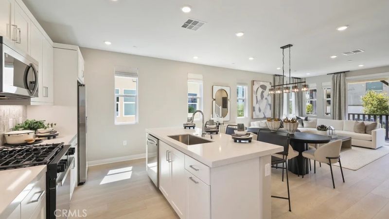 26832 Serif Place, Valencia, CA 91381 Main Photo