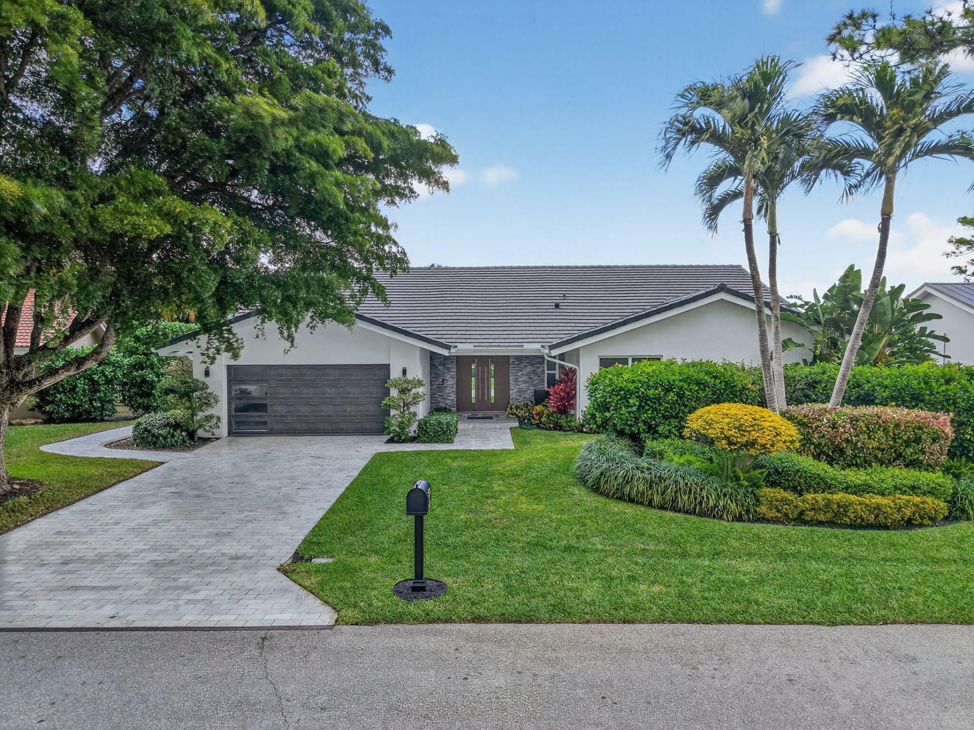 4911 Pineview Circle, Delray Beach, FL 33445 Photo