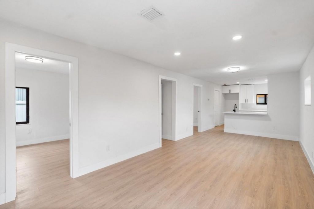 1430 NW 74th Street, Miami, FL 33147 Photo