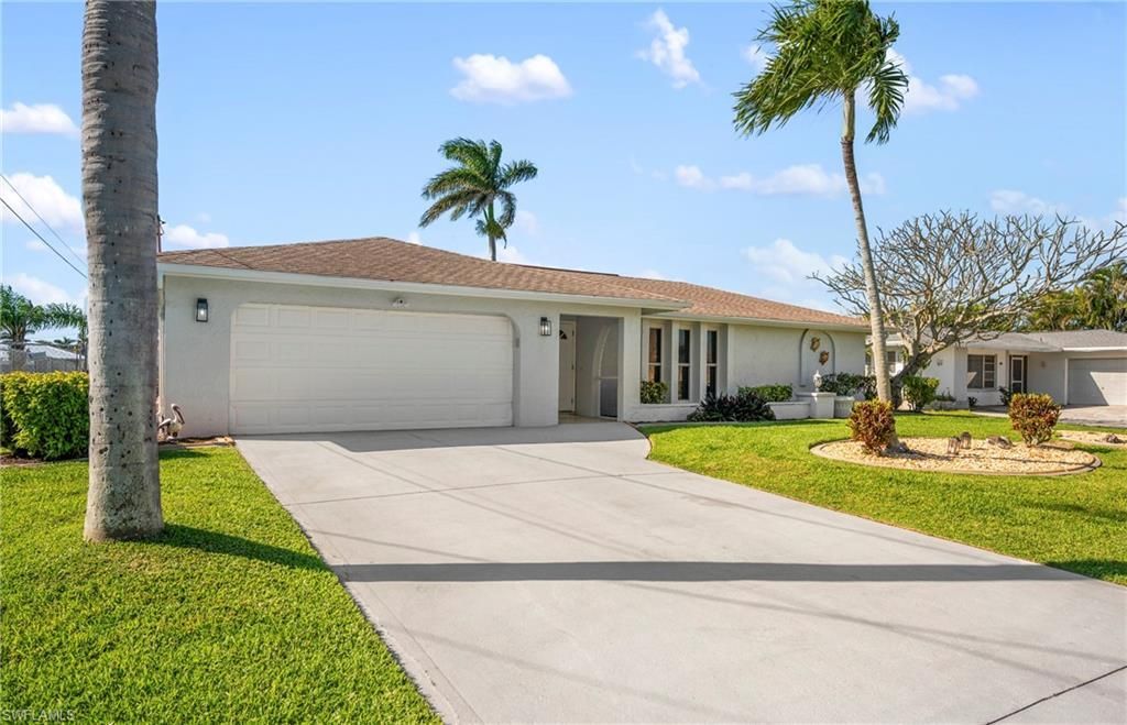 1936 SE 31st Ter , Cape Coral, FL 33904 Photo