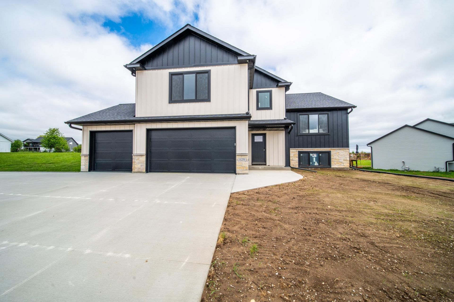 11251 Wisdom Ct SE Chatfield, MN 55923