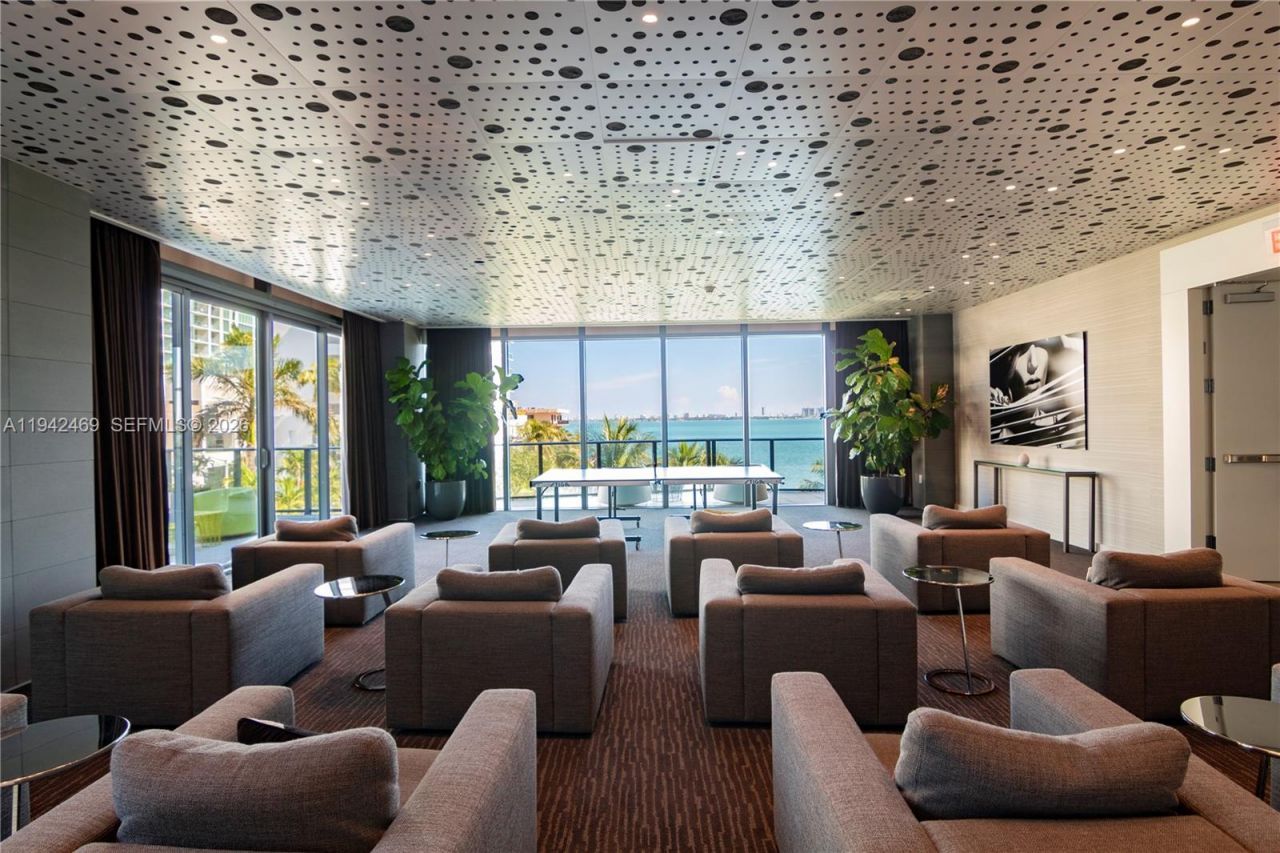 460 NE 28th St, Unit 3402, Miami, FL 33137 Photo