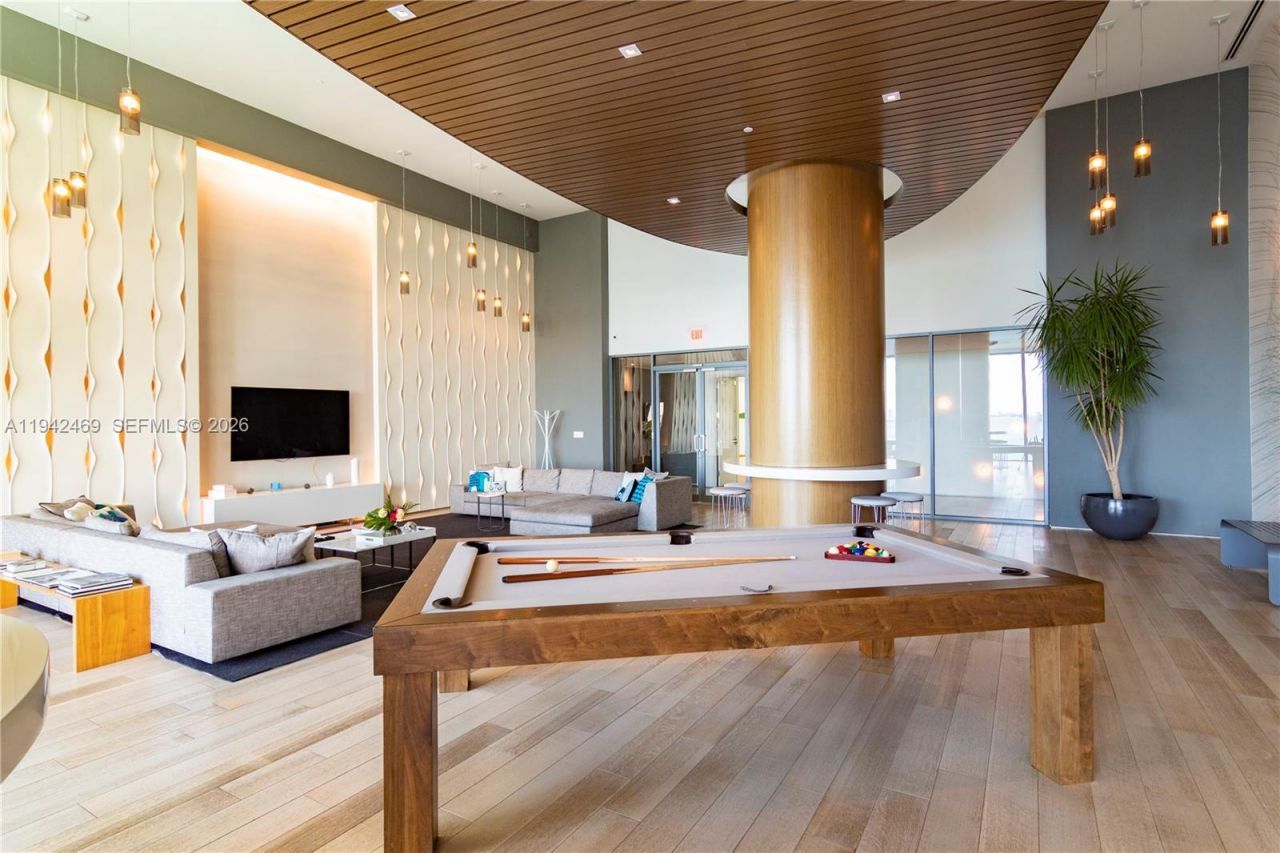 460 NE 28th St, Unit 3402, Miami, FL 33137 Photo