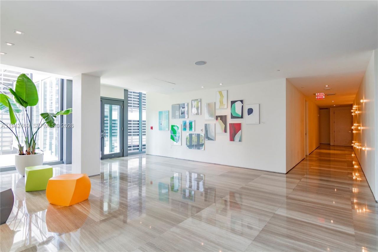 460 NE 28th St, Unit 3402, Miami, FL 33137 Photo