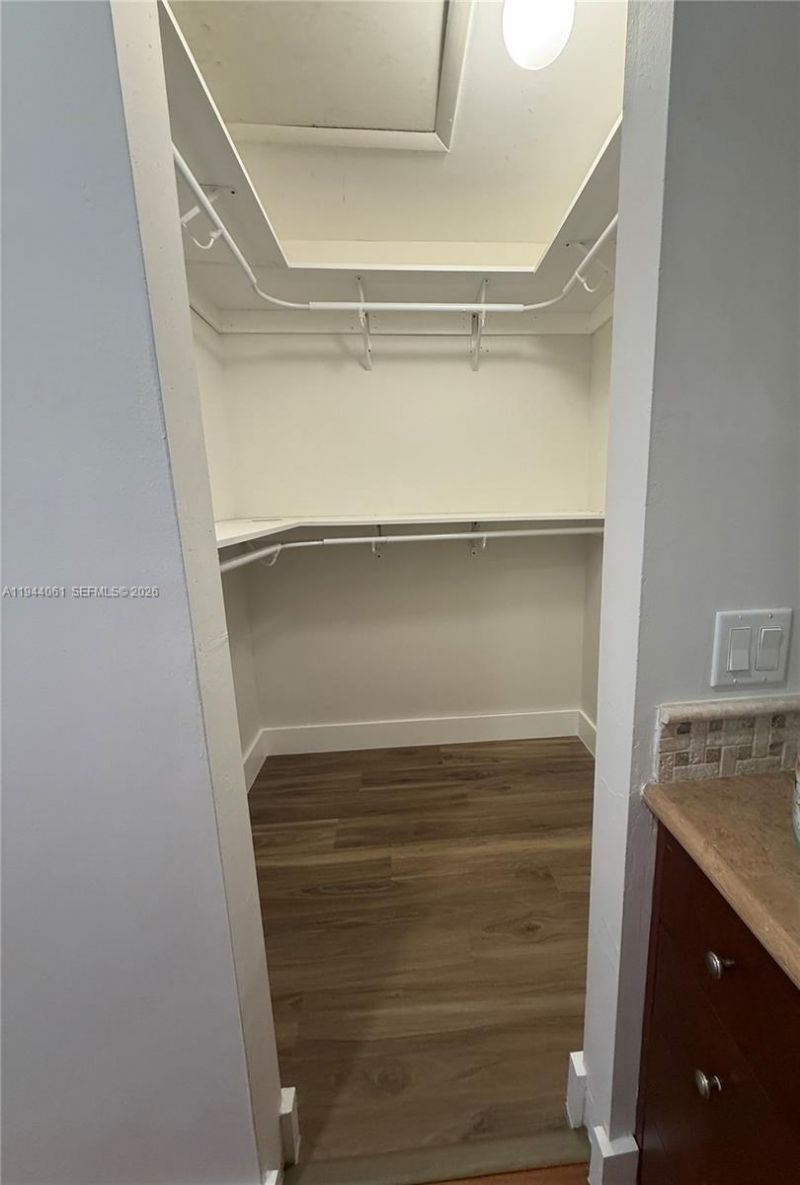 9300 SW 7th Ln, Miami, FL 33174 Photo