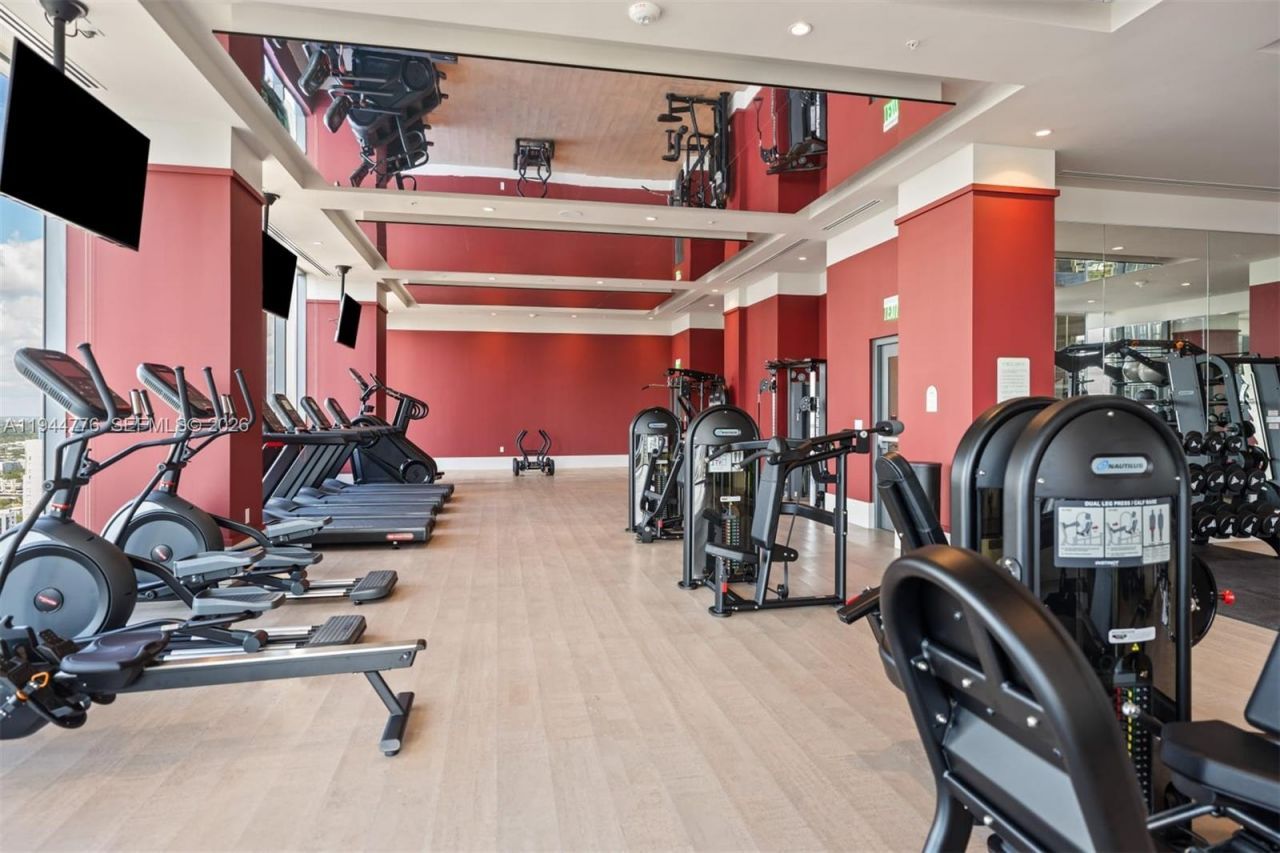 11 NE 6th, Unit 1210, Miami, FL 33132 Photo