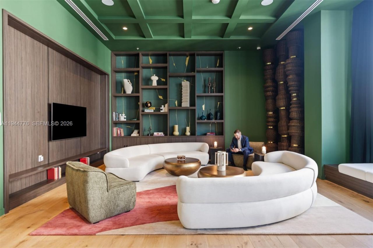 11 NE 6th, Unit 1210, Miami, FL 33132 Photo