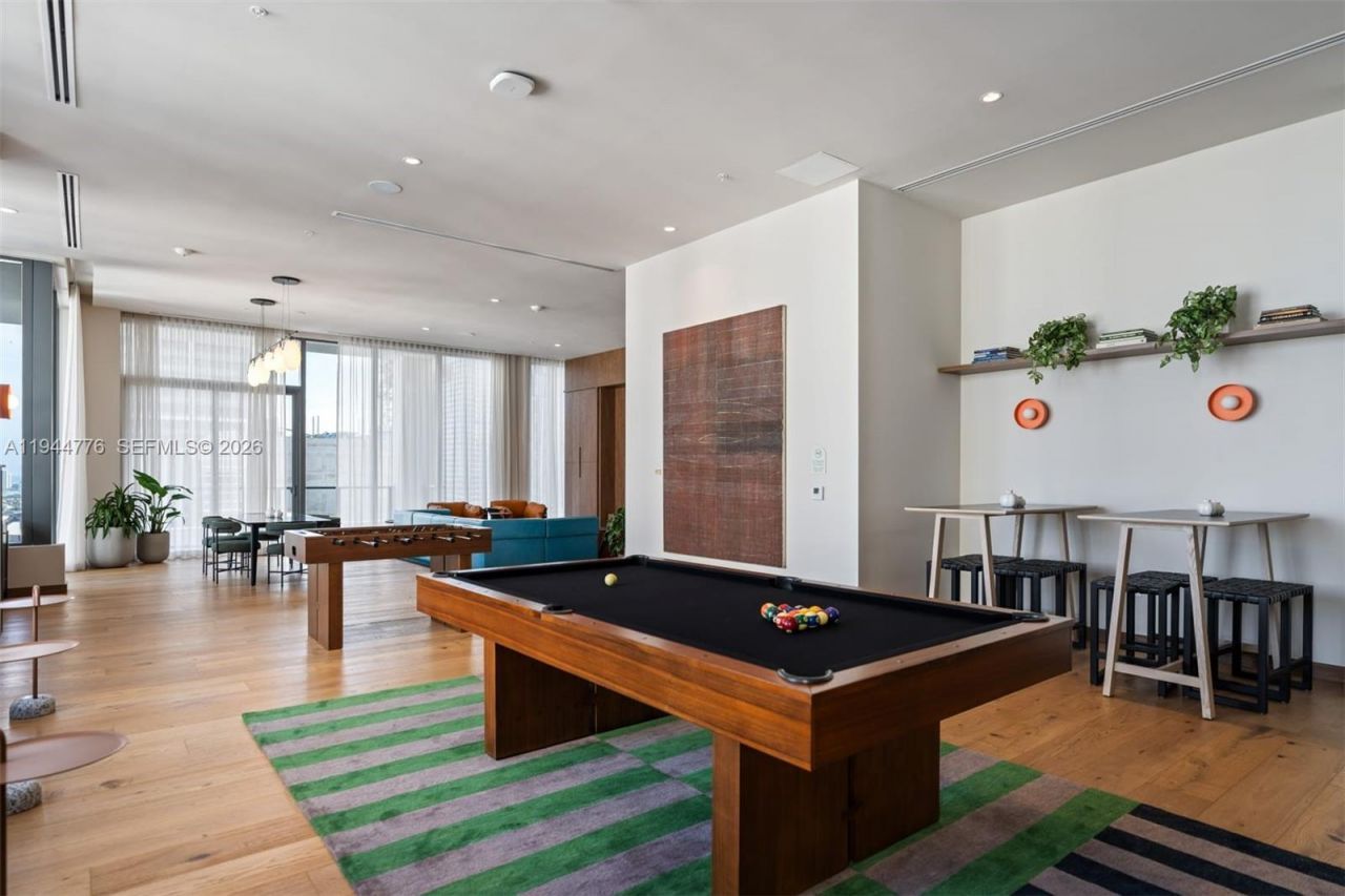 11 NE 6th, Unit 1210, Miami, FL 33132 Photo