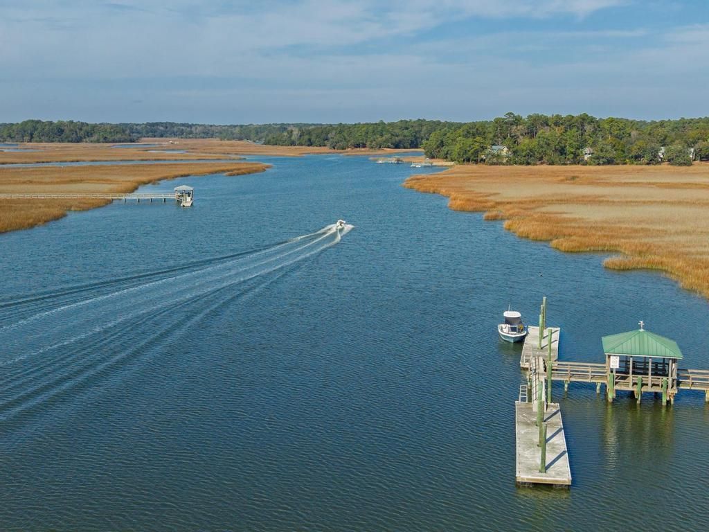 8460 Chisolm Plantation Road Photo 104