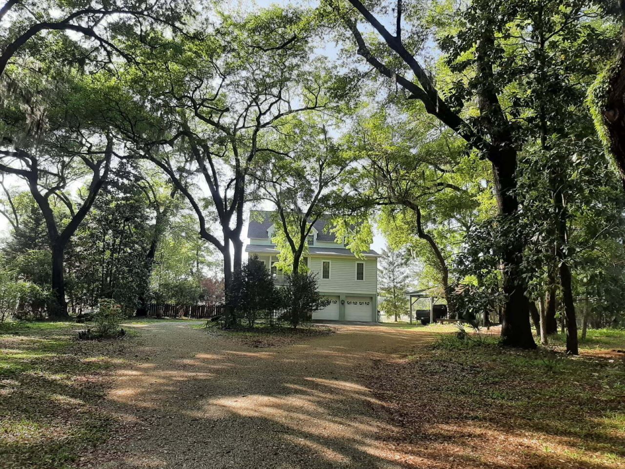 8460 Chisolm Plantation Road Photo 4