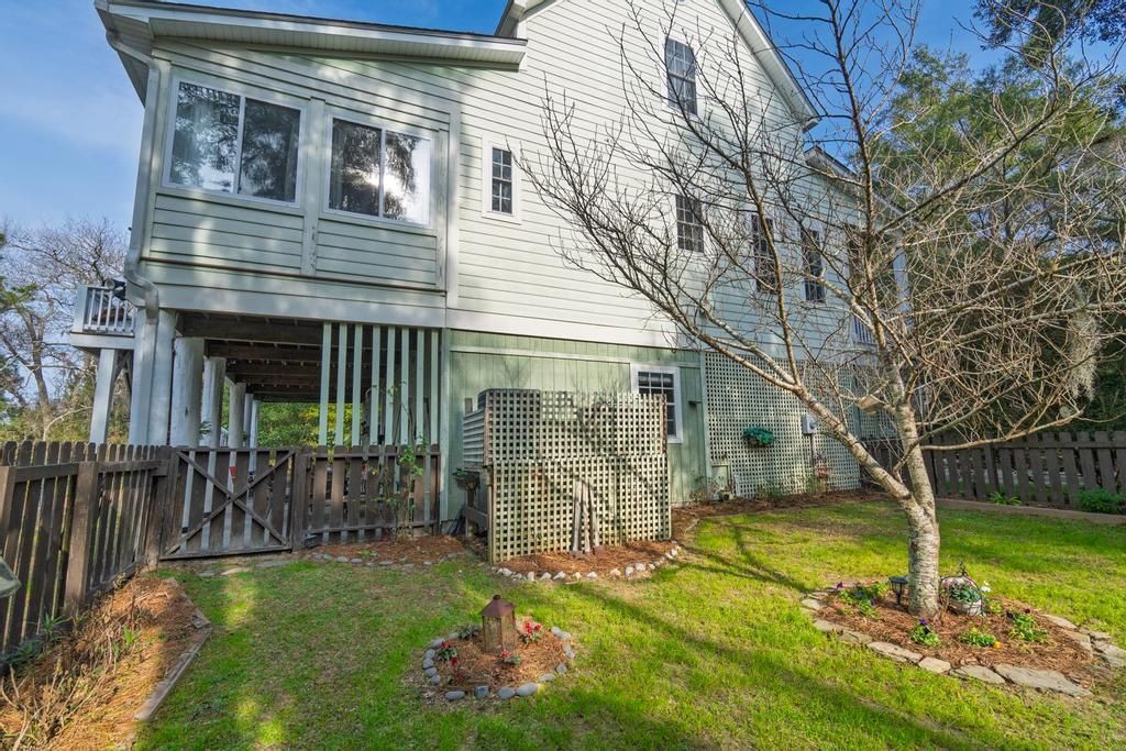 8460 Chisolm Plantation Road Photo 95