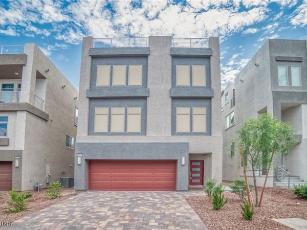 8164 Caldera Creek Street, Las Vegas, NV 89113