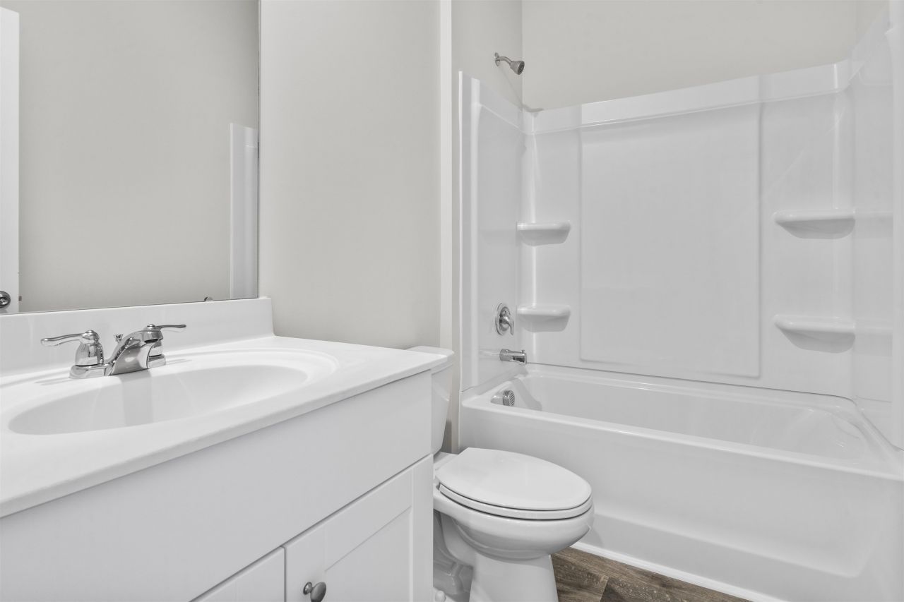 528 Havasu St. Photo 13