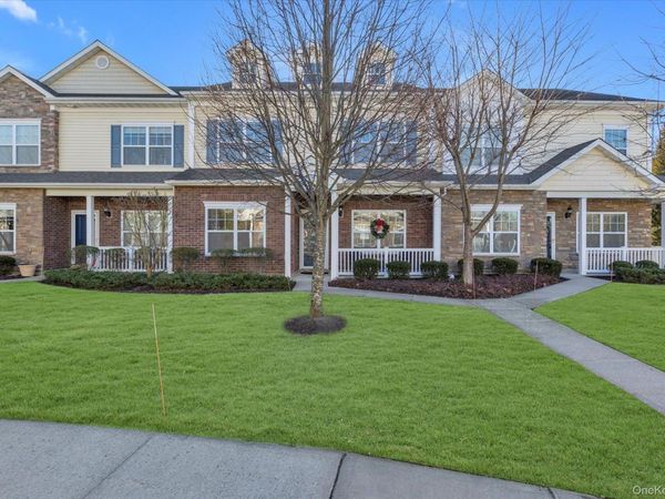 132 Rosebud Court, Patchogue, NY 11772