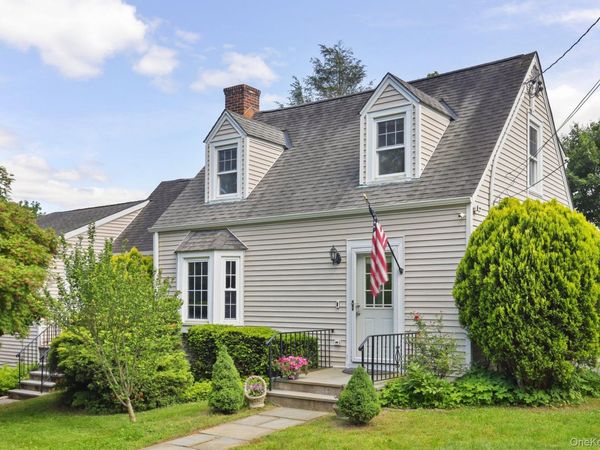 11 Brundage Street, Armonk, NY 10504